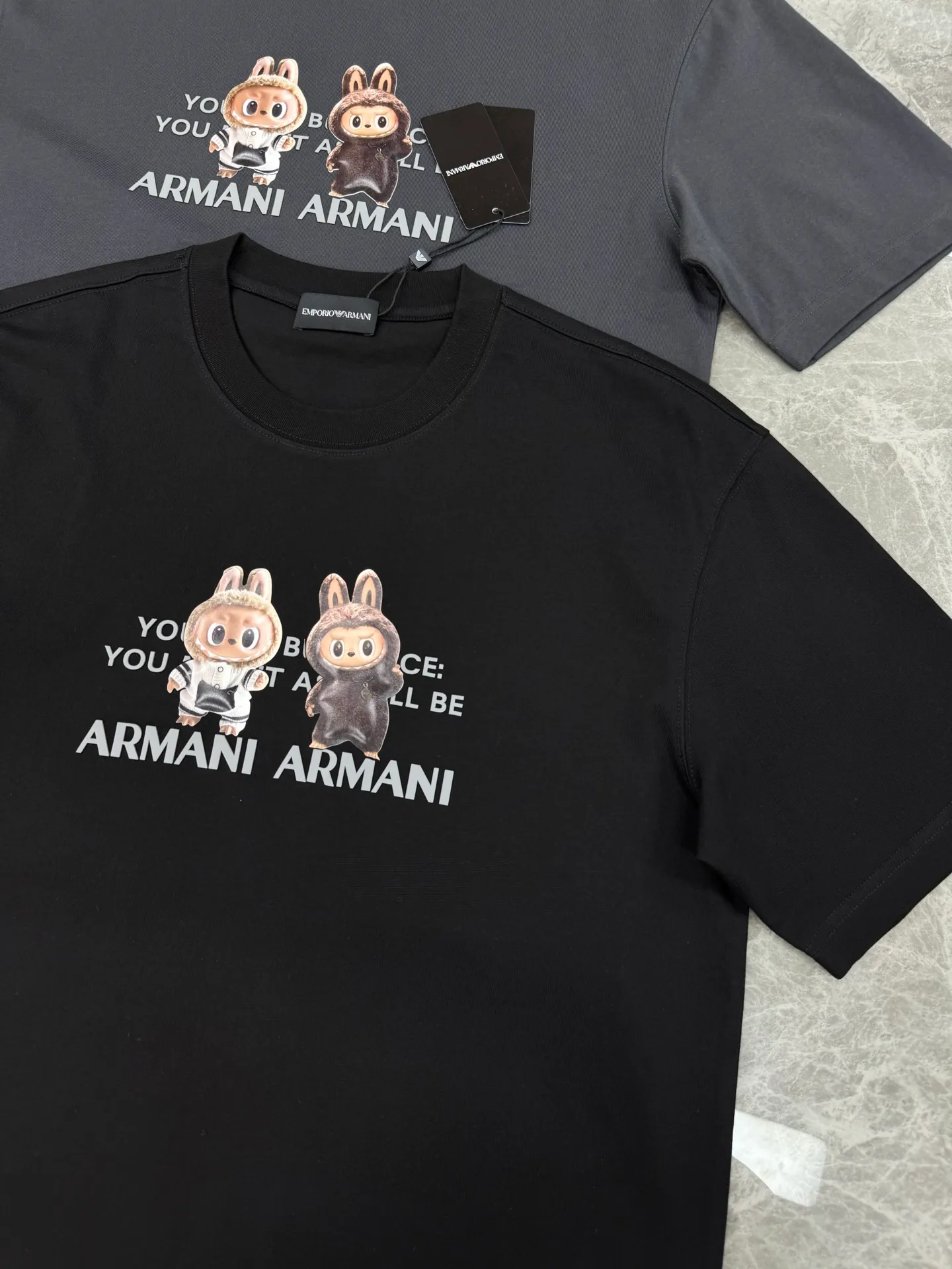 ⚜️LABUBU ‼️ARMANI T . Same Style❤️ ， ， OS ： logo ， ， 。 ！ labubu ～ ：Black.Sizes：S-XXL ❗️（175/145 L）